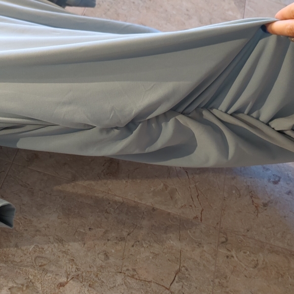 Pip & Vine maternity dress - Picture 3 of 4